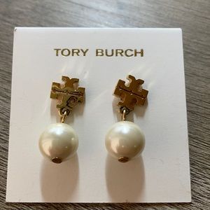 Tory Burch Logo Pearl Drop Earrings